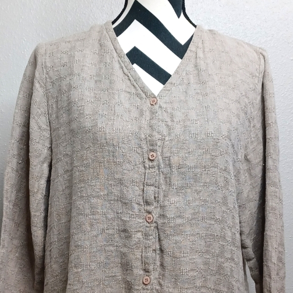 Eileen Fisher Vintage 100% Linen Textured Lagenlook Button Down Front Top - Picture 4 of 14